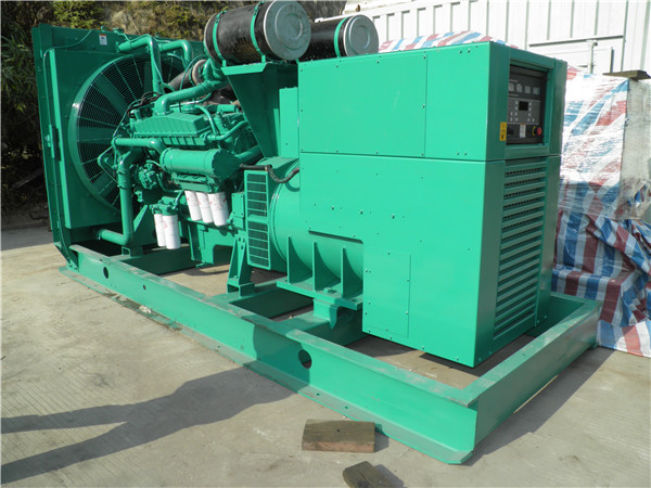 威信出租发电机-进口柴油发电机组与国产柴油发电机组的区别