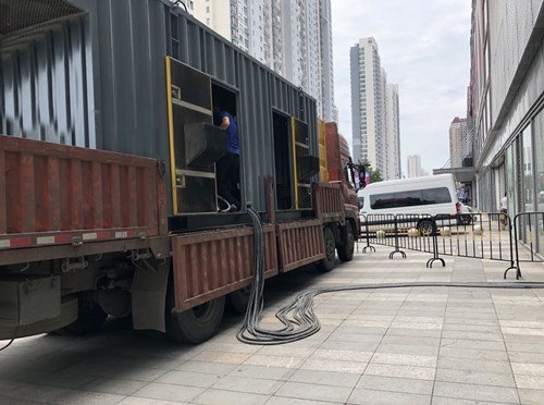 威信柴油发电机空气滤清器在不同季节的更换周期是否有差异？
